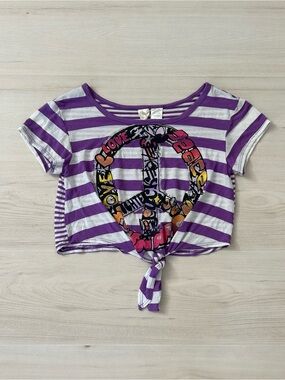 fresh brewed peace sign tie front crop top